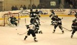 Mens hockey bows out to Babson
