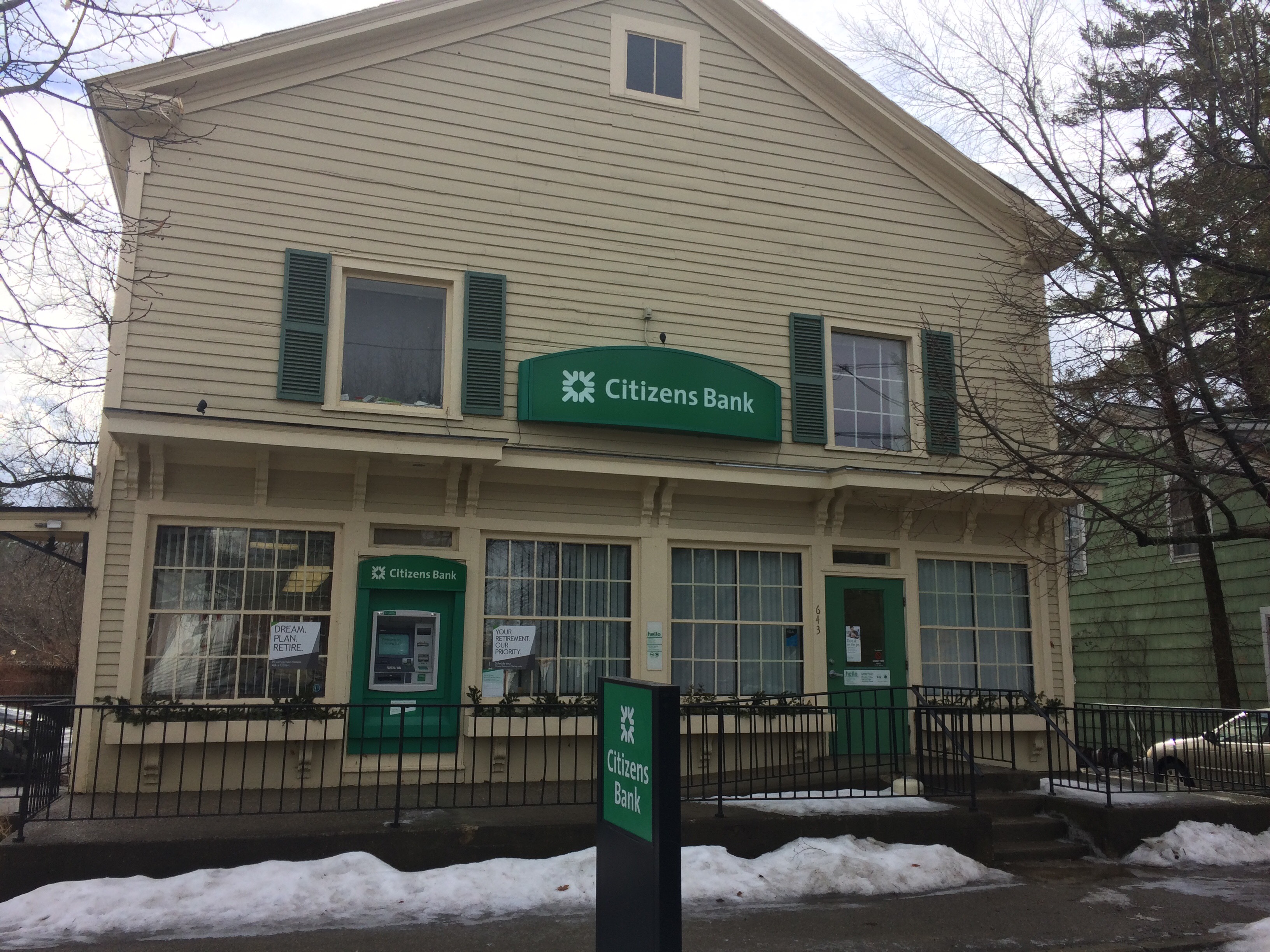 Citizens Bank on Main St to close