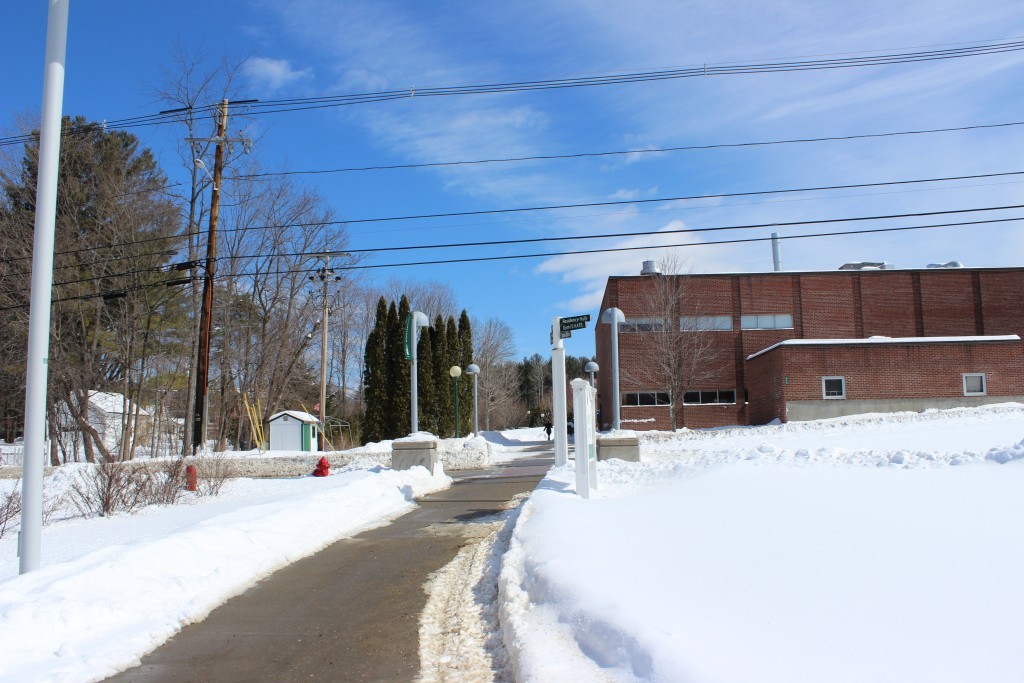 Castleton commuters struggle with bad weather policy
