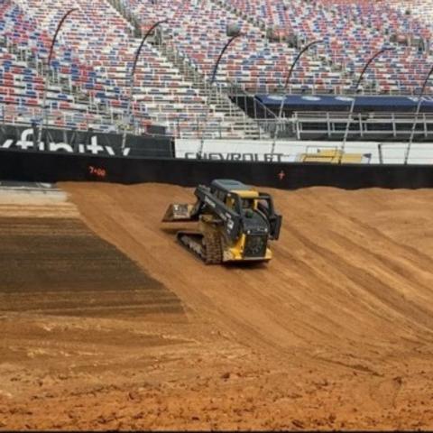 NASCAR Cup Series returns to the dirt